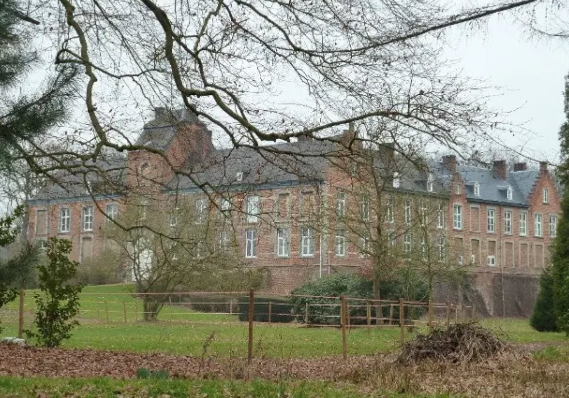 Kasteel De Burg, Belgium